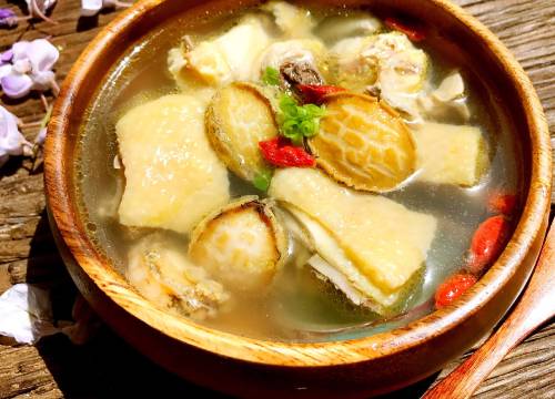 腊八蒜和萝卜的腌制方法（大厨教你腌腊八萝卜）(腊八蒜萝卜白菜怎么腌制)