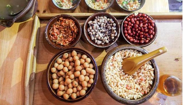 狗狗白天嚎叫怎么解决嫌弃你们家狗狗过于安静